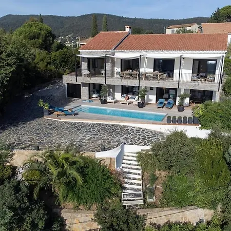 4 Etoiles, 250m2, Piscine, Parking, Vue 拉克鲁瓦瓦尔梅