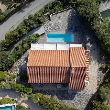 4 étoiles, 250m2, Piscine, Parking, Vue Villa