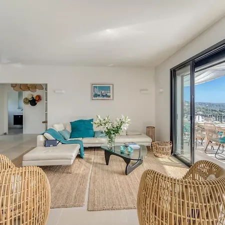 4 Etoiles, 250m2, Piscine, Parking, Vue 别墅